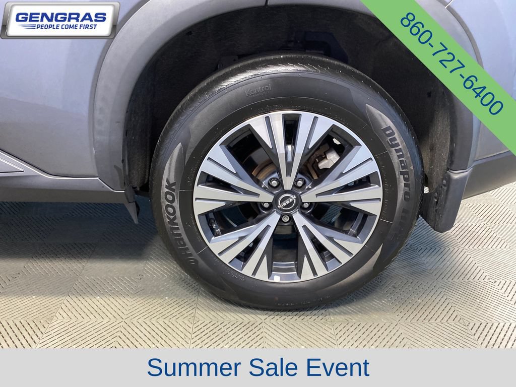Used 2023 Nissan Rogue SV AWD/4WD image 32