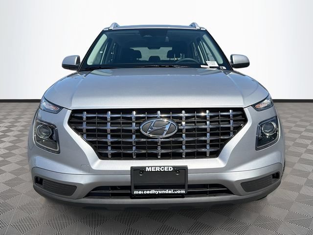 New 2026 Hyundai Venue SEL FWD image 2