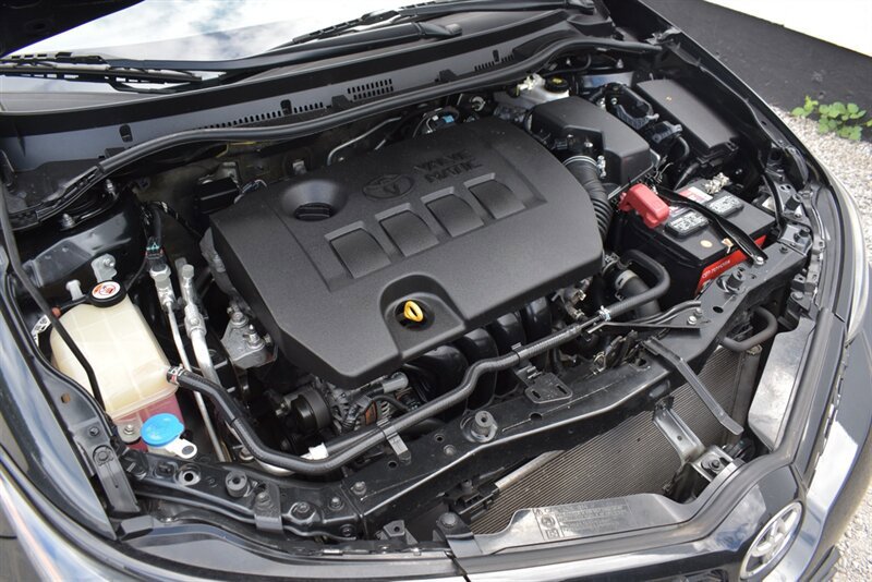 Used 2018 Toyota Corolla iM w/ All-Weather Mat Package FWD image 26