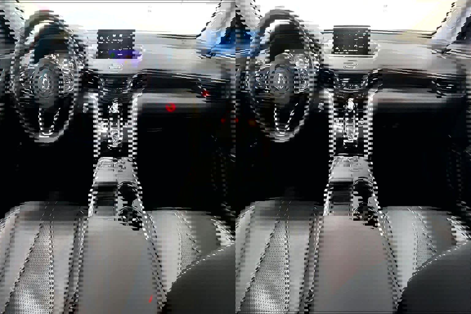 Used 2023 Acura TLX w/ Technology Package FWD image 9