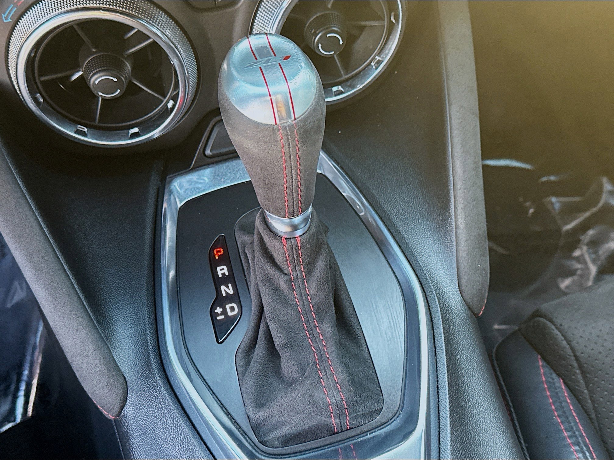 Used 2018 Chevrolet Camaro ZL1 image 15