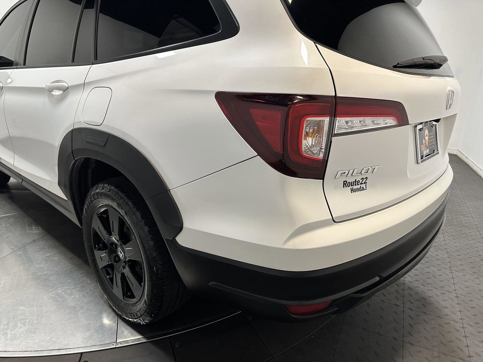 Used 2022 Honda Pilot TrailSport image 10