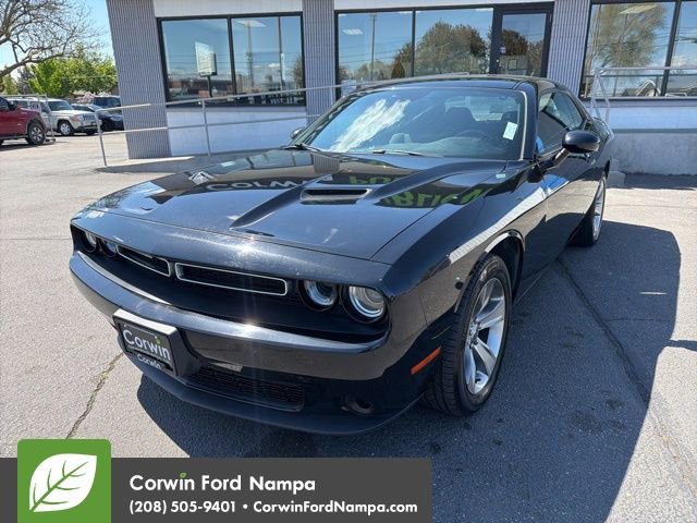 Used 2019 Dodge Challenger SXT