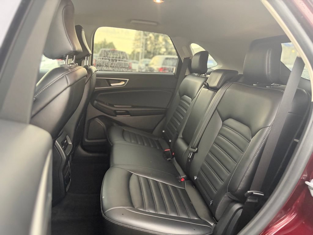 Used 2023 Ford Edge SEL w/ Convenience Package AWD/4WD image 12