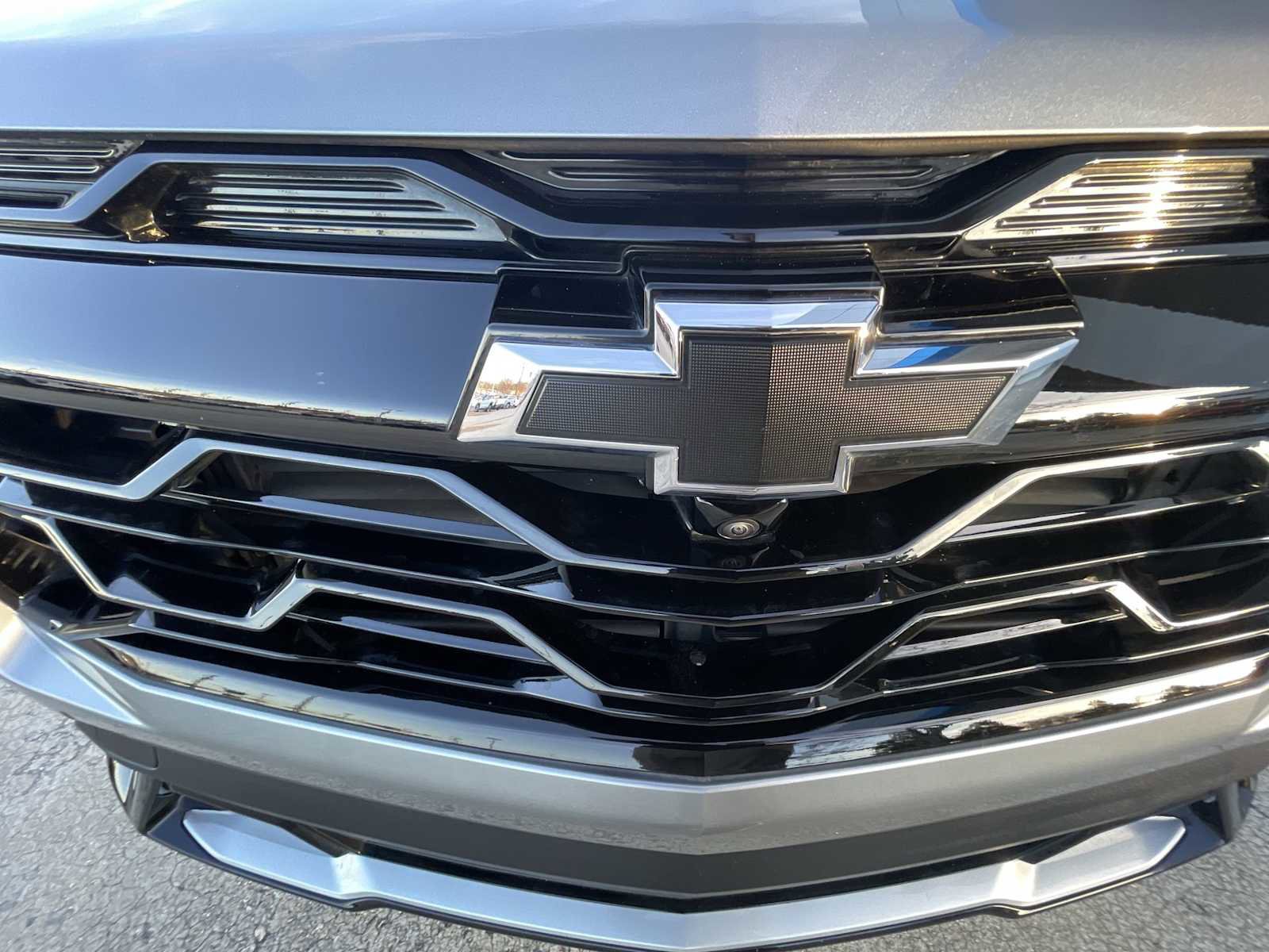 Used 2025 Chevrolet Equinox RS w/ Safety and Technology Package image 32