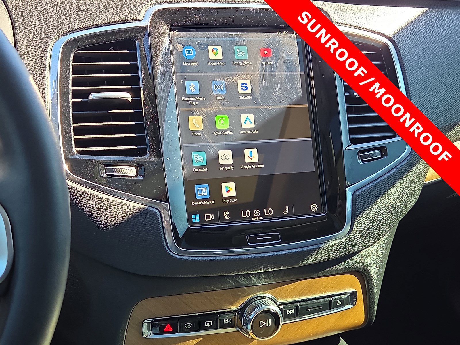 Used 2025 Volvo XC90 B6 Plus w/ Protection Package Premier image 18