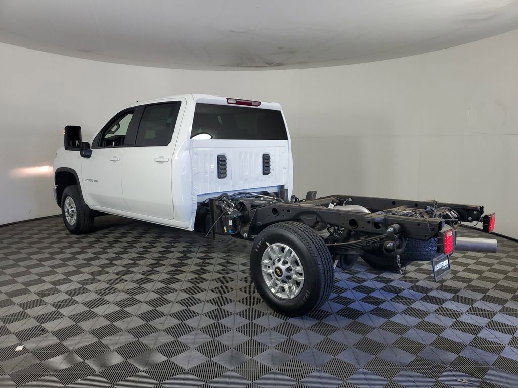 New 2026 Chevrolet Silverado 2500 LT w/ Convenience Package image 6