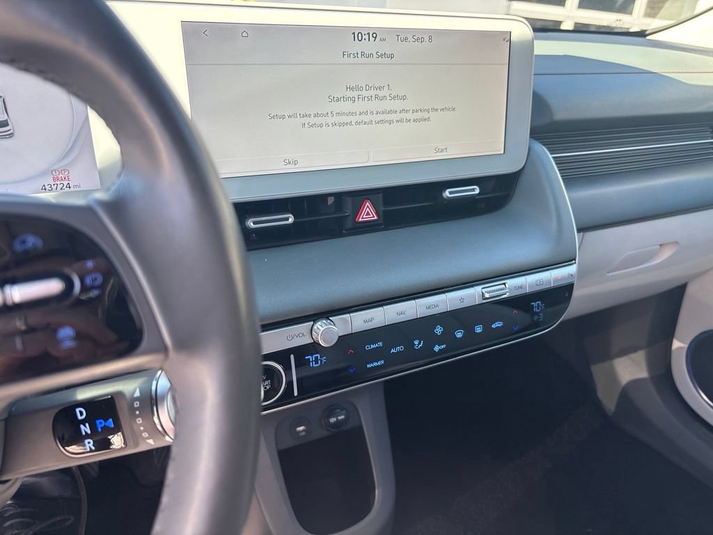 Used 2023 Hyundai Ioniq 5 Limited w/ Cargo Package AWD/4WD image 9