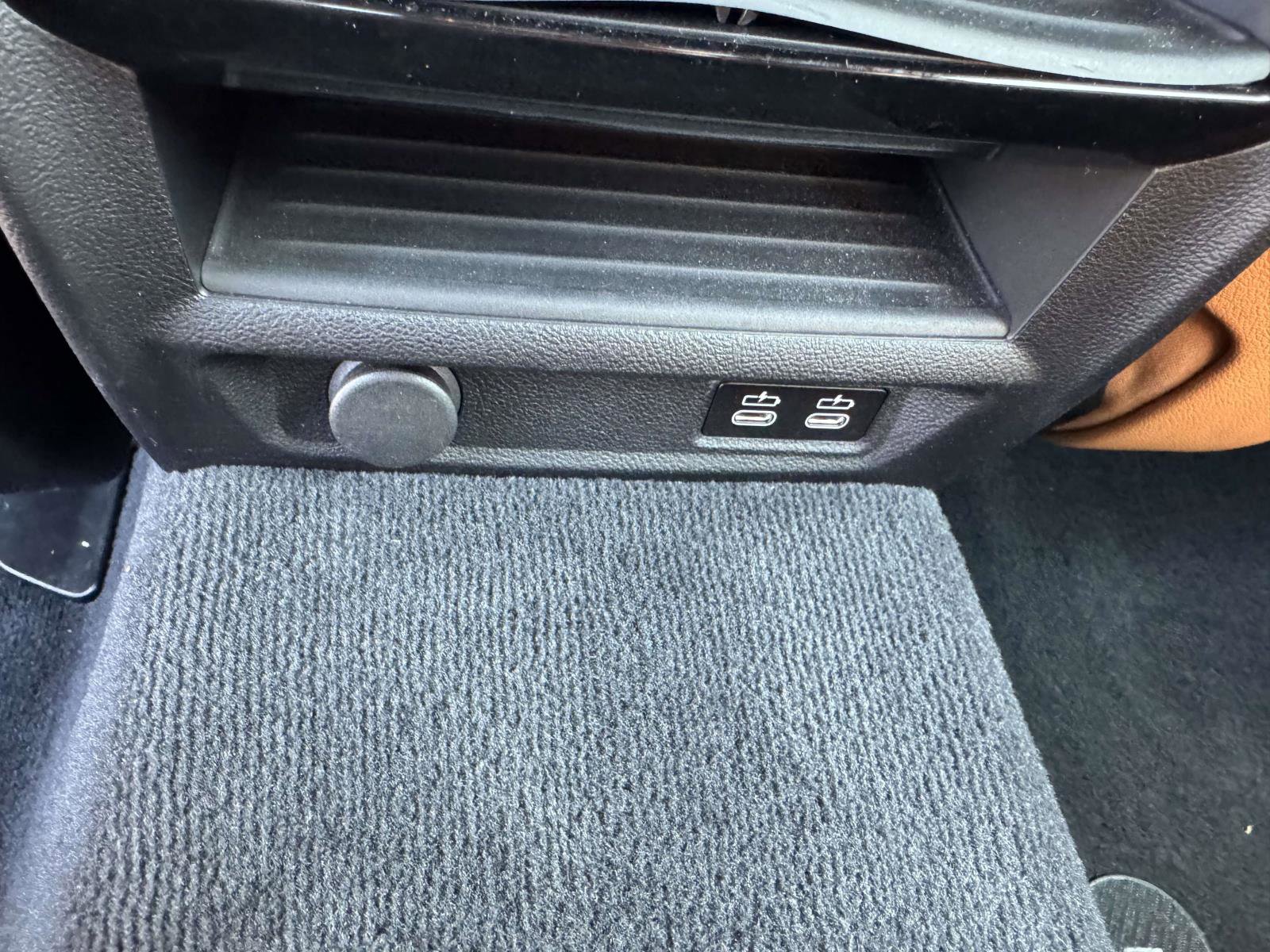 Used 2022 BMW 530i xDrive w/ M Sport Package image 18