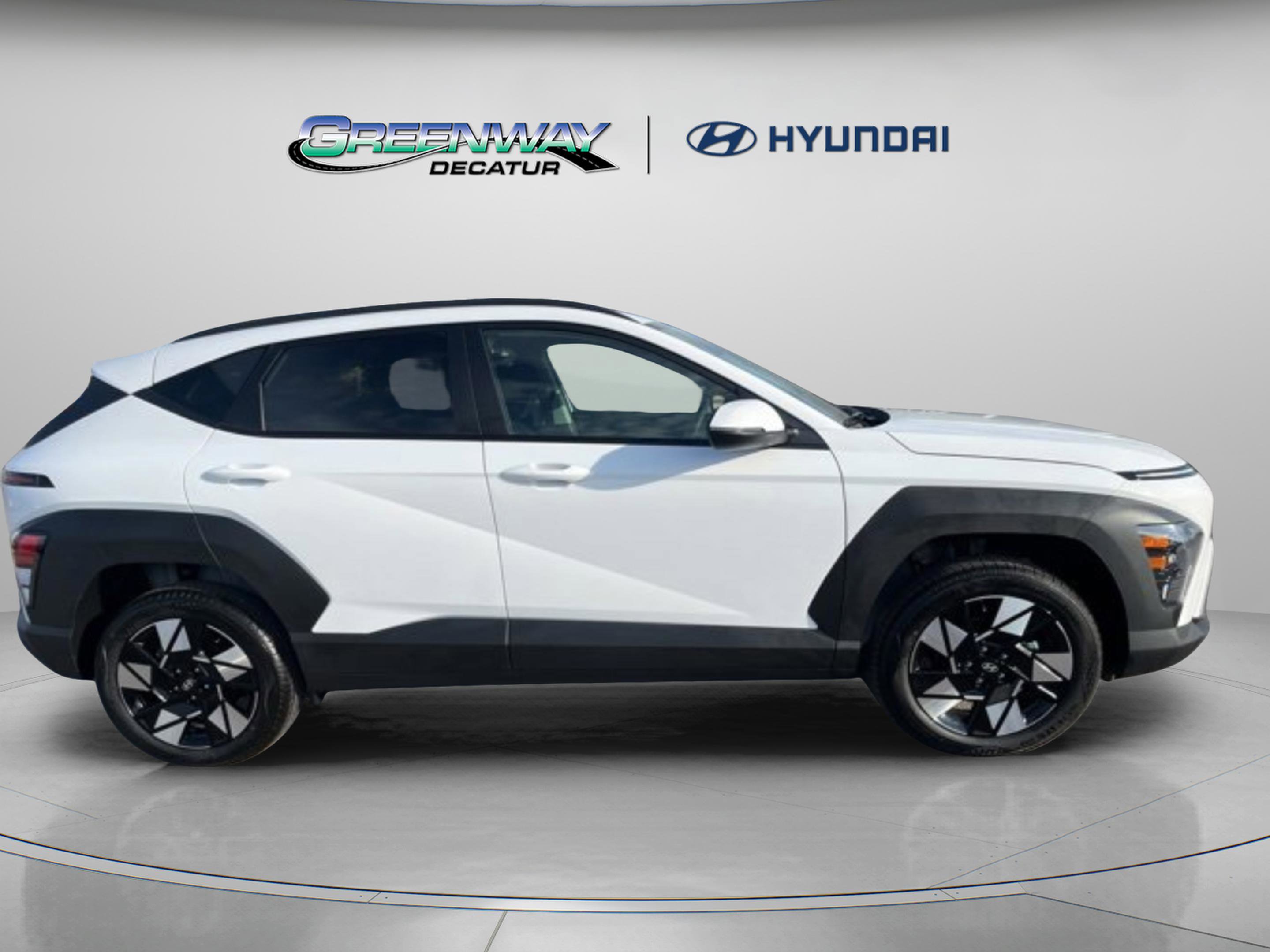 Certified 2025 Hyundai Kona SEL AWD/4WD image 8