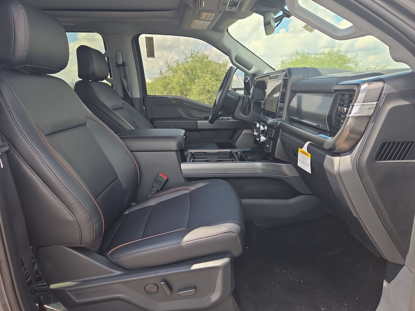 New 2026 Ford F250 Lariat w/ Tremor Off-Road Package AWD/4WD image 28