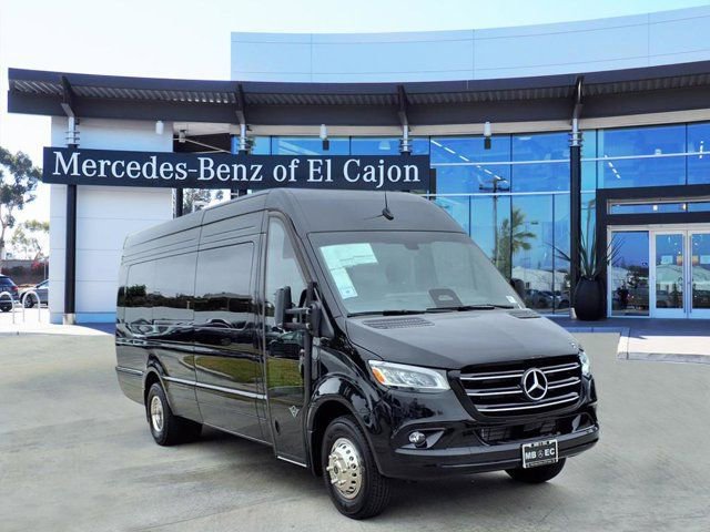 New 2025 Mercedes-Benz Sprinter 3500 image 3