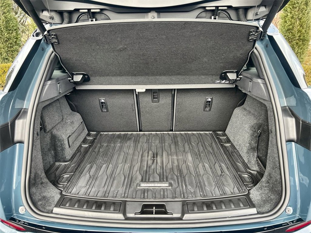 New 2026 Land Rover Range Rover Evoque S image 18