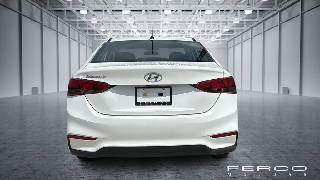 Used 2021 Hyundai Accent SE FWD image 4