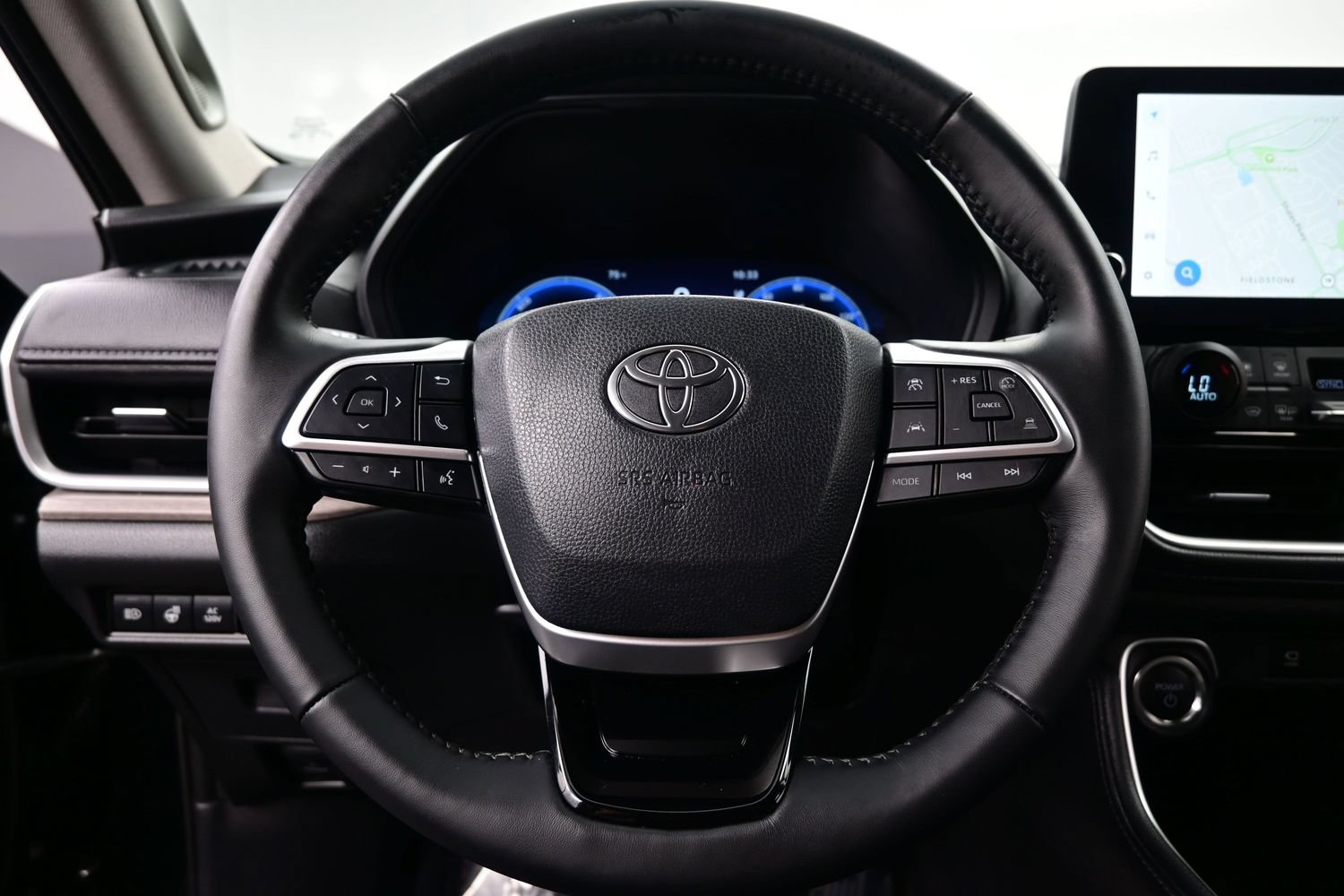 Used 2026 Toyota Grand Highlander AWD Hybrid image 26