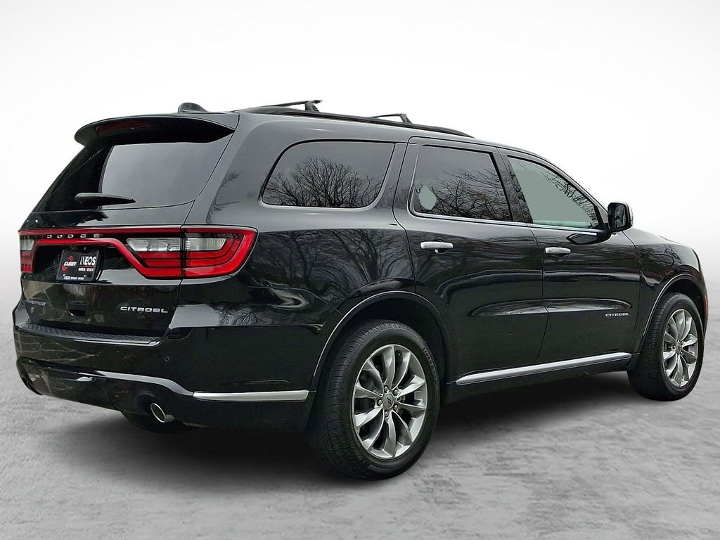 Used 2021 Dodge Durango Citadel w/ Premium Entertainment Group image 4