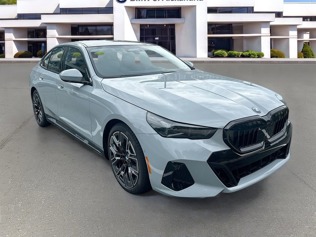 New 2026 BMW 550e xDrive