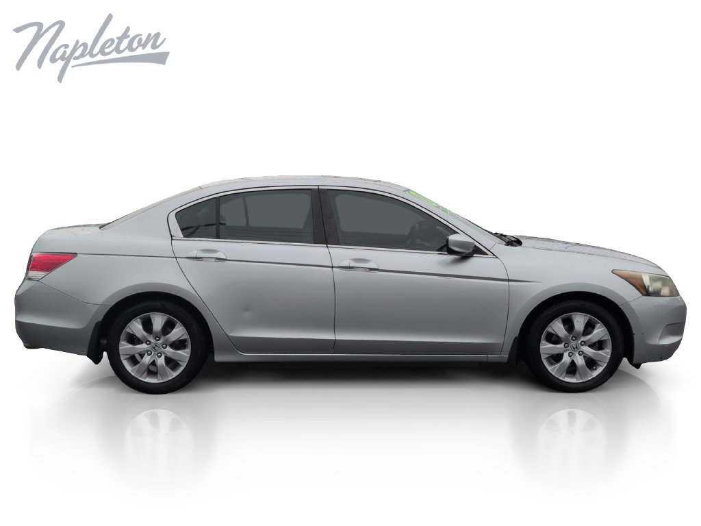 Used 2010 Honda Accord EX-L image 7