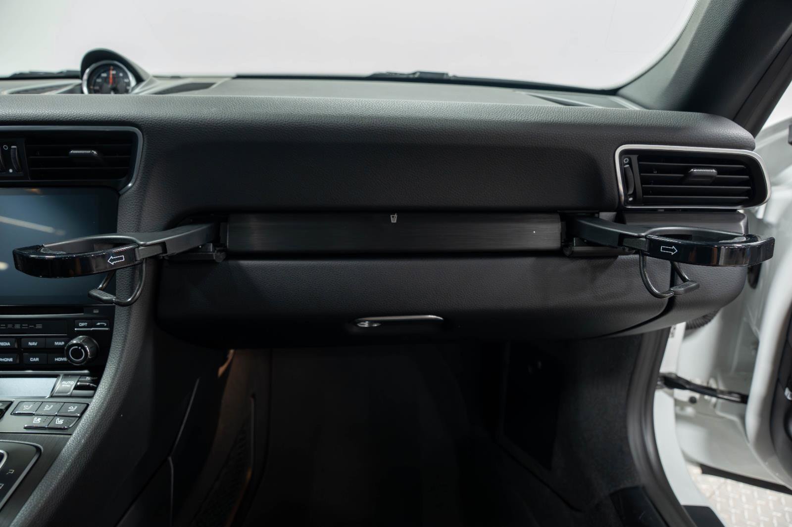 Used 2018 Porsche 911 Carrera GTS image 81