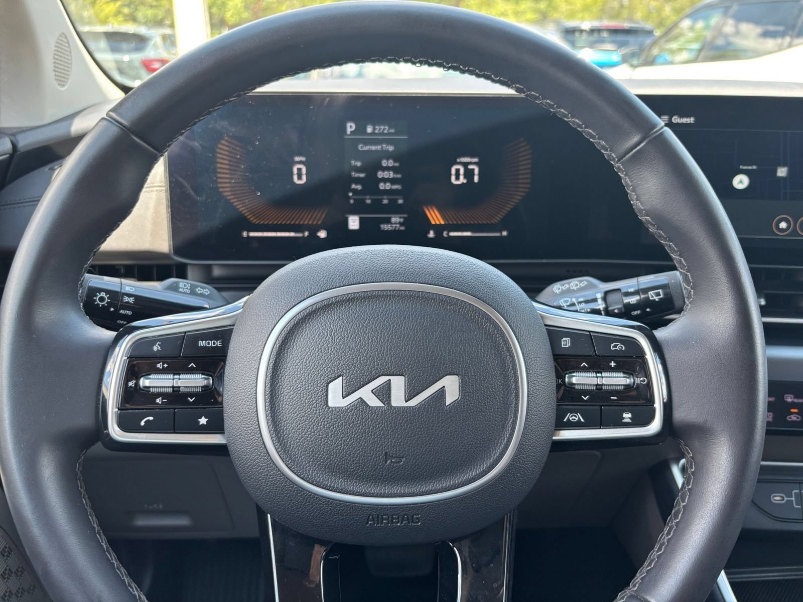 Used 2026 Kia Carnival FWD image 30