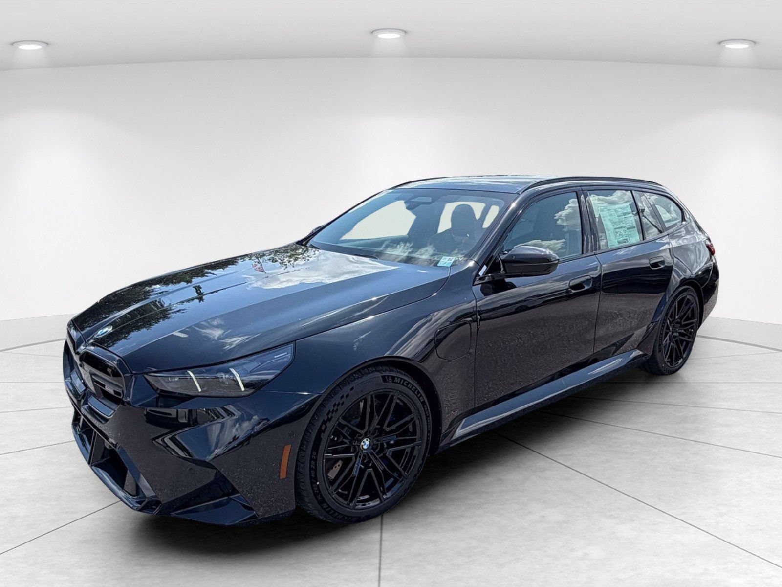 New 2027 BMW M5 Touring AWD/4WD image 8