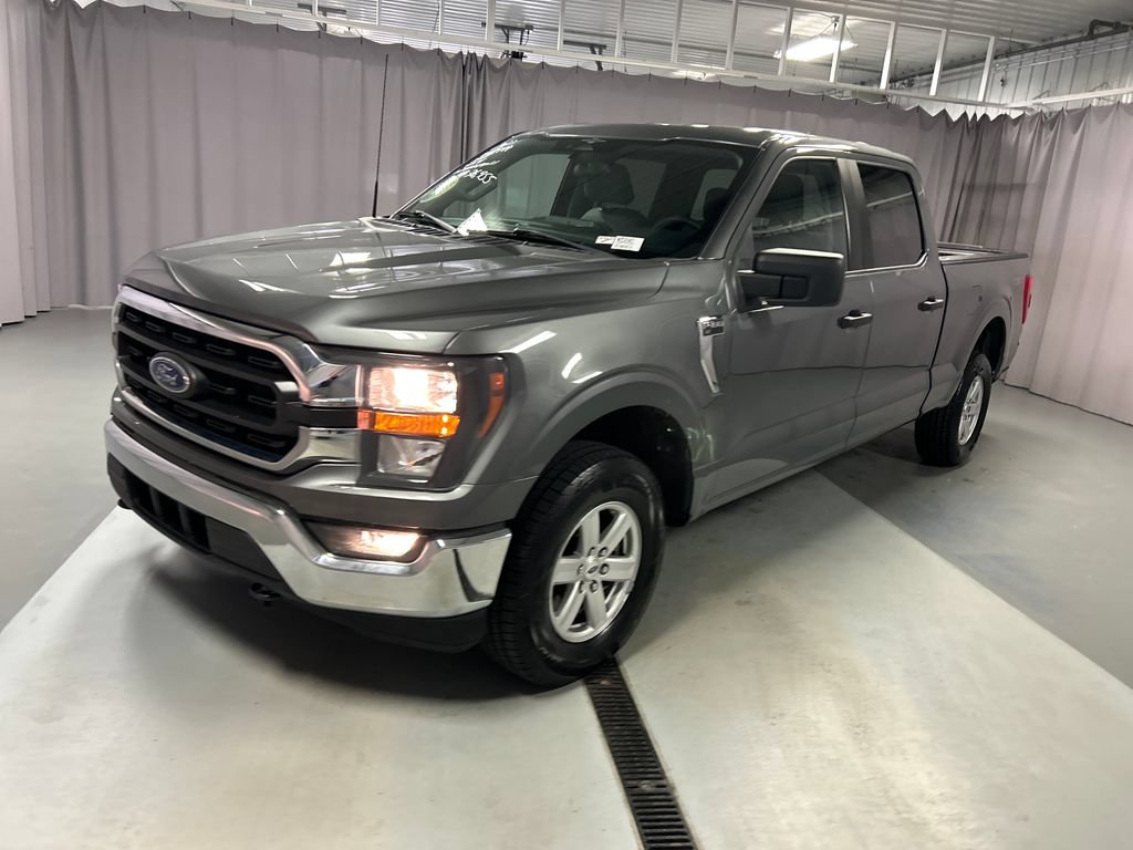 Used 2023 Ford F150 XLT AWD/4WD image 3
