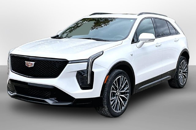 Used 2024 Cadillac XT4 Sport AWD/4WD image 3