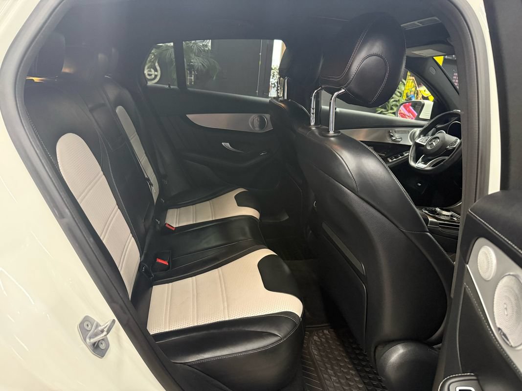 Used 2019 Mercedes-Benz GLC 63 AMG 4MATIC Coupe image 17