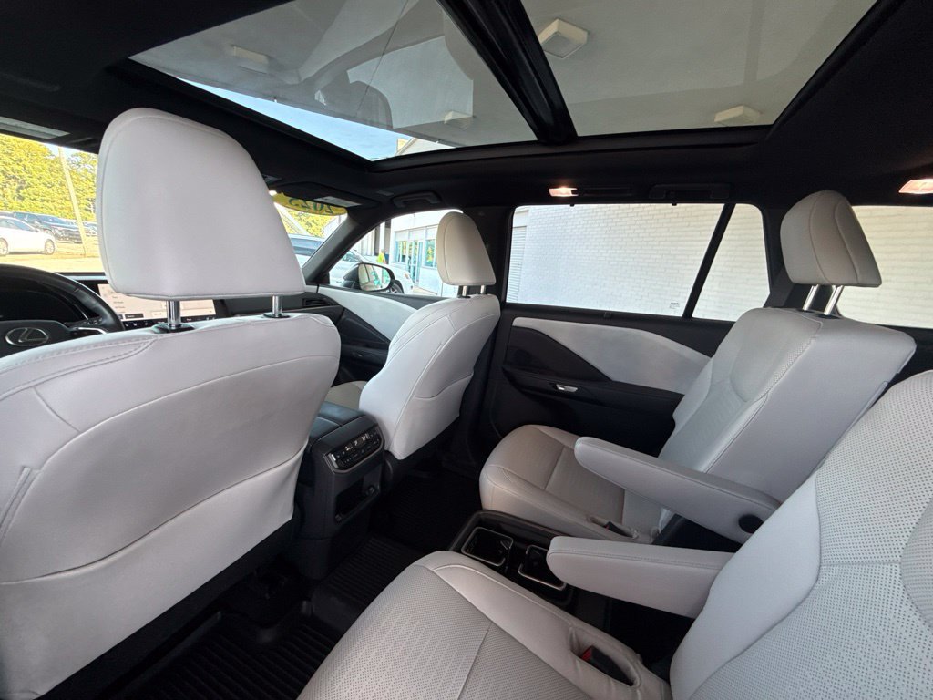 Used 2025 Lexus TX 350 AWD w/ Technology Package image 47