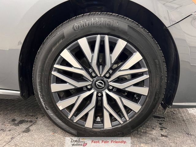 Used 2025 Nissan Altima 2.5 SV FWD image 20