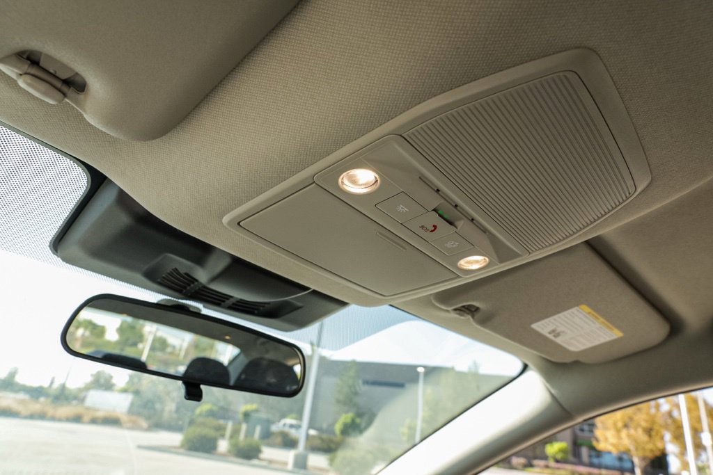 New 2026 Nissan Sentra SR w/ Floor Mat Package FWD image 31