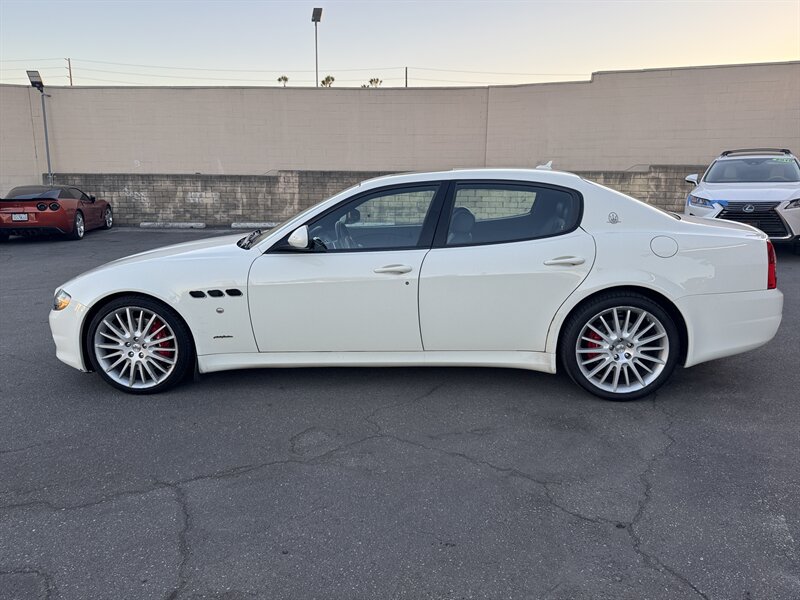 Used 2012 Maserati Quattroporte S RWD image 11