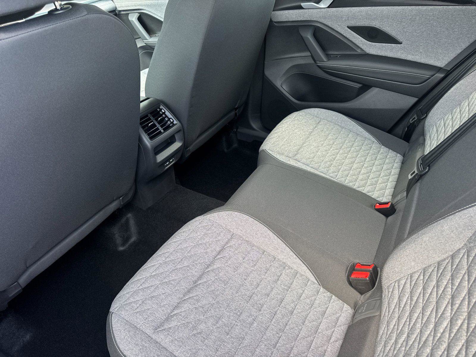 New 2026 Volkswagen Tiguan S FWD image 11