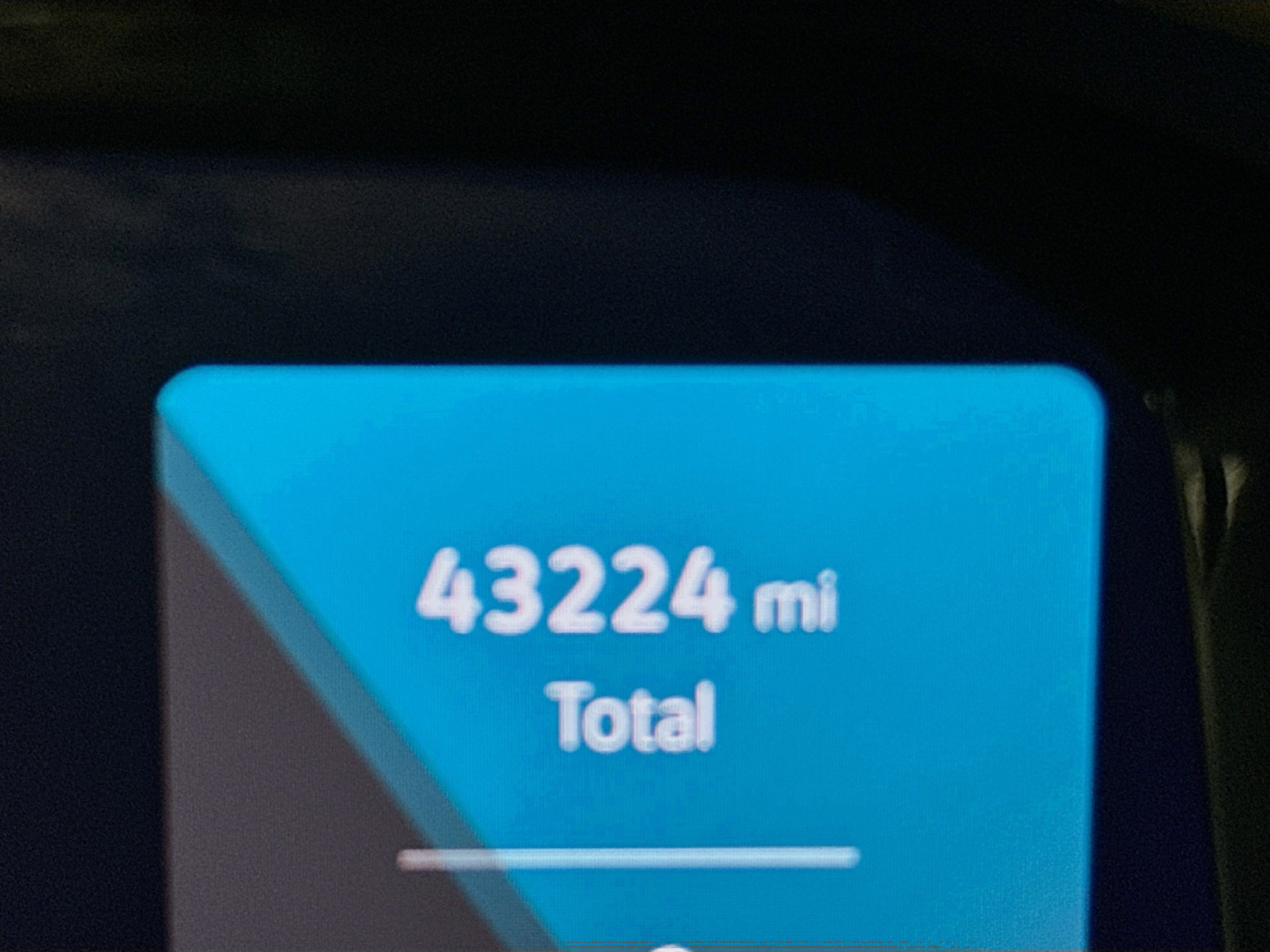 Used 2024 Volkswagen Atlas SE image 19