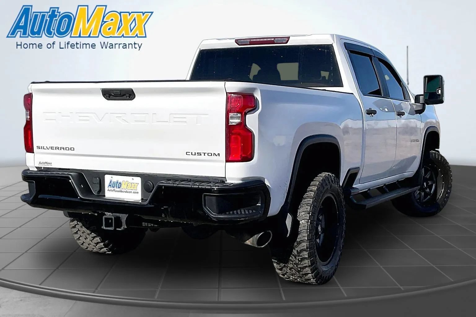 Used 2020 Chevrolet Silverado 2500 Custom w/ Custom Value Package AWD/4WD image 9
