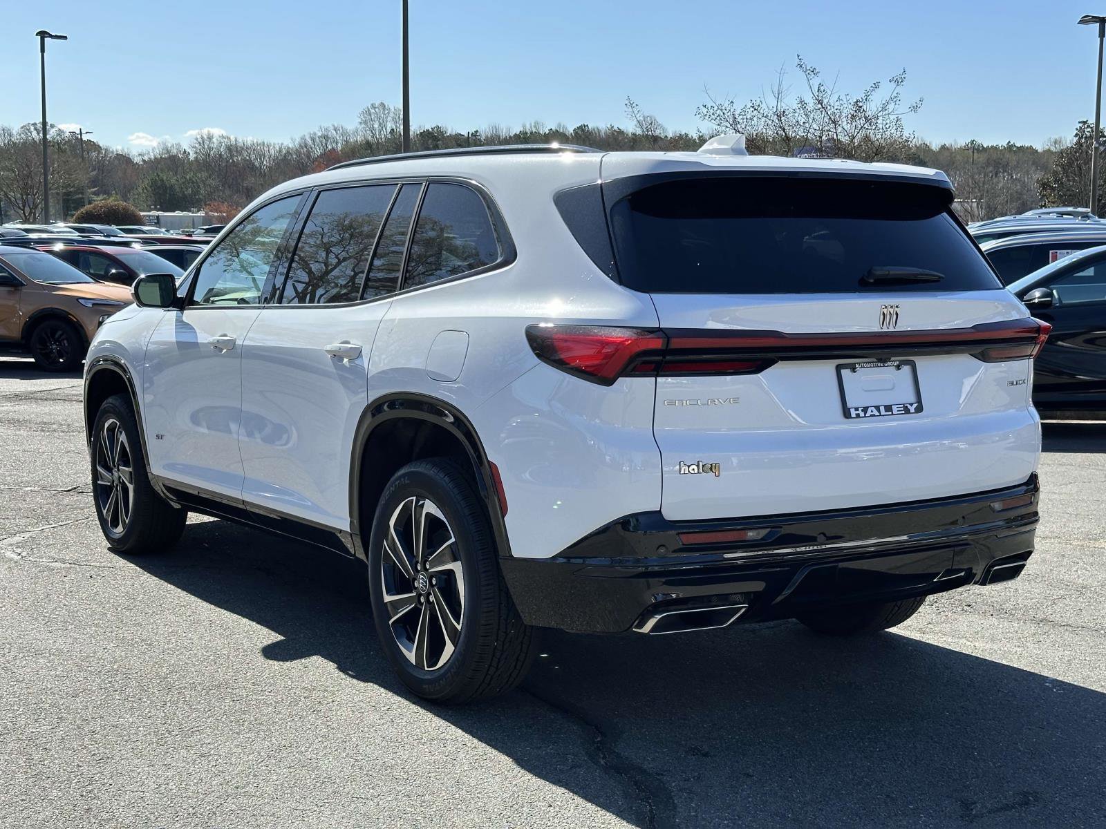 New 2025 Buick Enclave Sport Touring w/ Power Package image 21