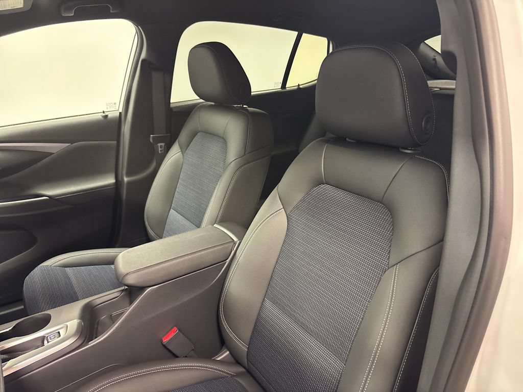 New 2026 Buick Envista Preferred FWD image 22