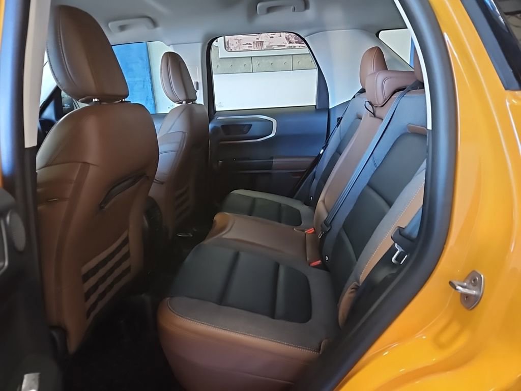 Used 2023 Ford Bronco Sport Outer Banks w/ Tech Package image 17