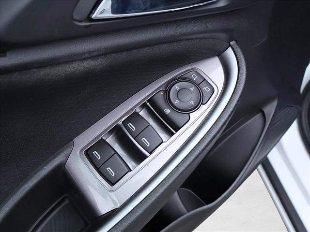 Used 2023 Chevrolet Malibu LS FWD image 11