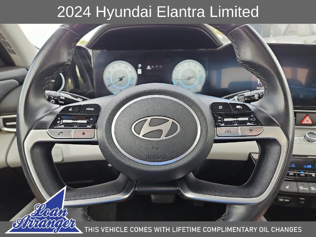 Used 2024 Hyundai Elantra Limited FWD image 27