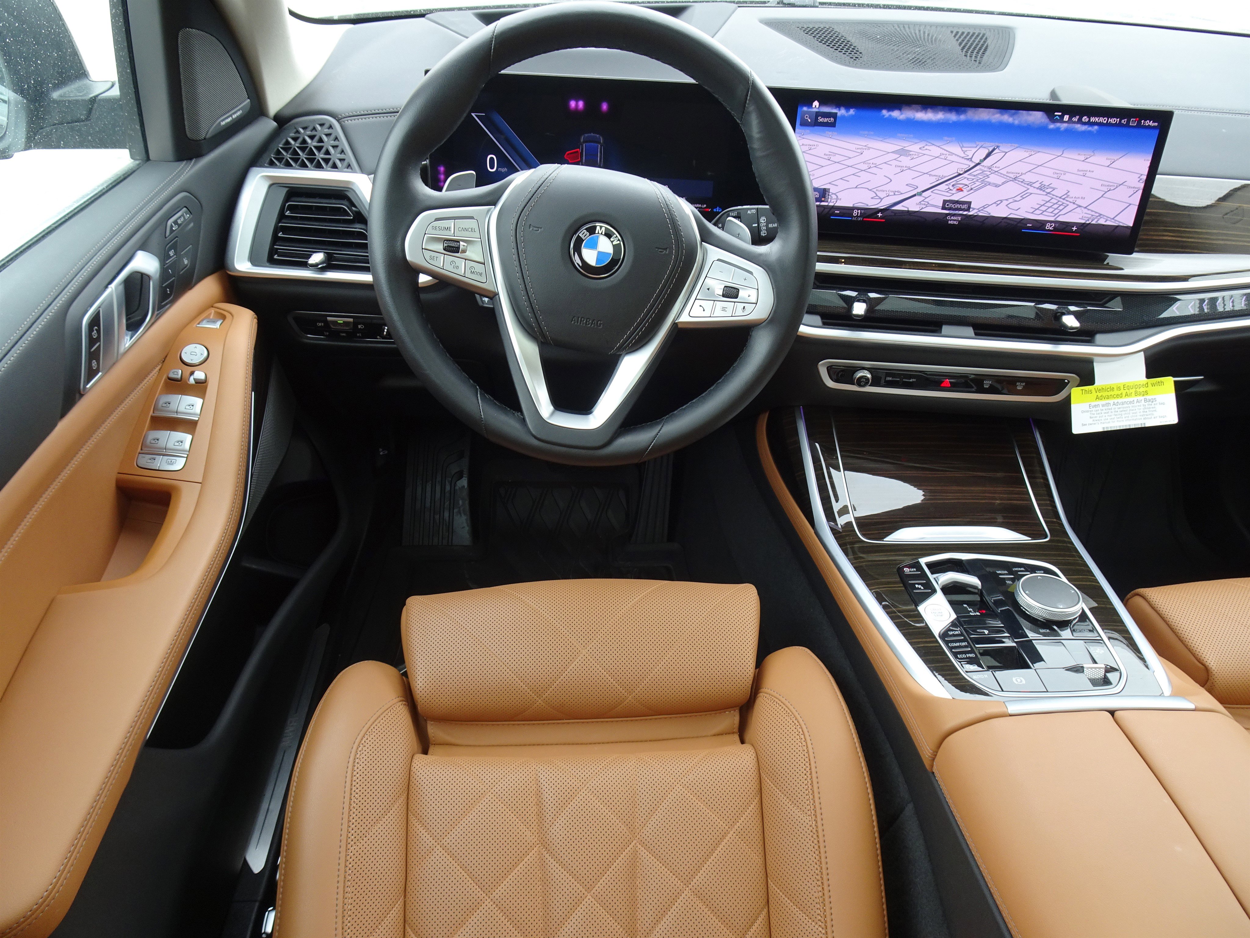 Used 2023 BMW X7 xDrive40i w/ Premium Package image 18