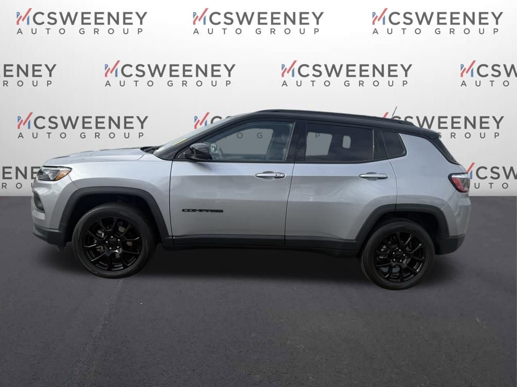 Used 2022 Jeep Compass Altitude image 2