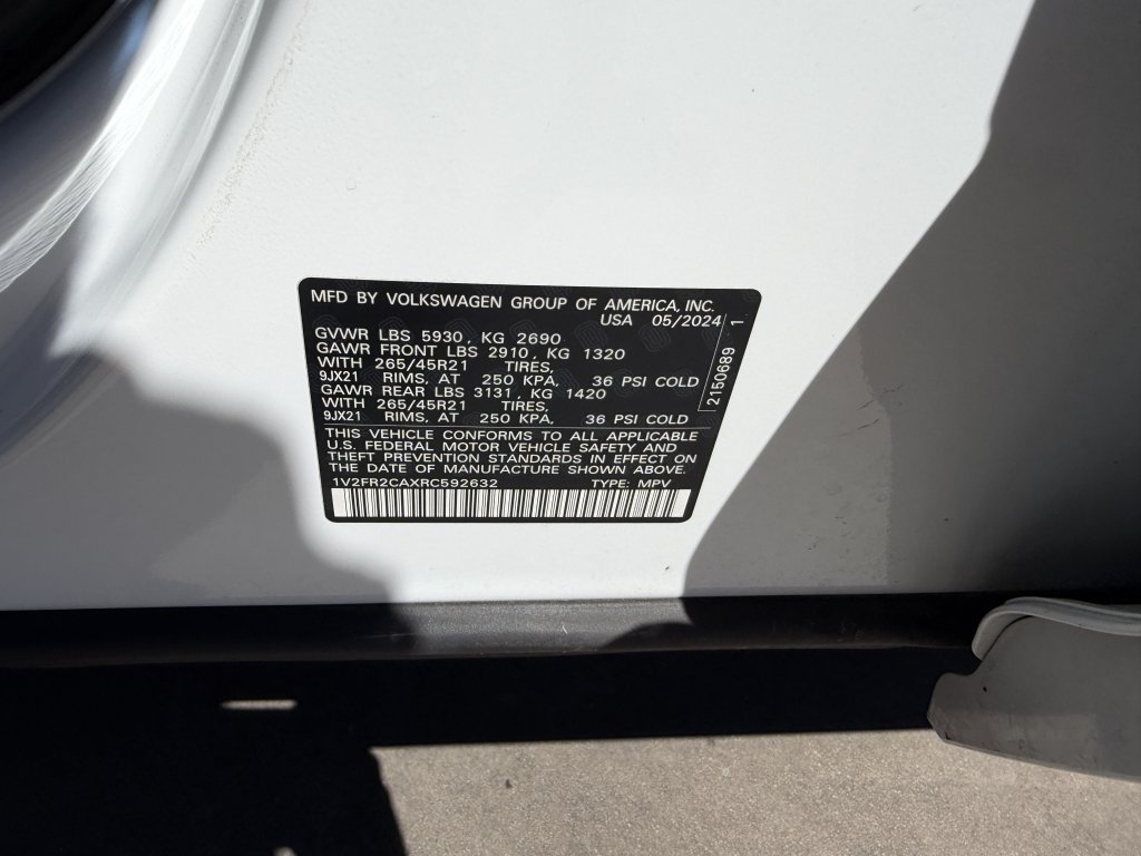 Used 2024 Volkswagen Atlas SEL Premium R-Line AWD/4WD image 52