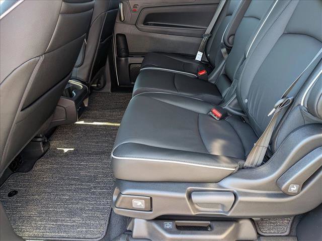 New 2026 Honda Odyssey Touring image 15