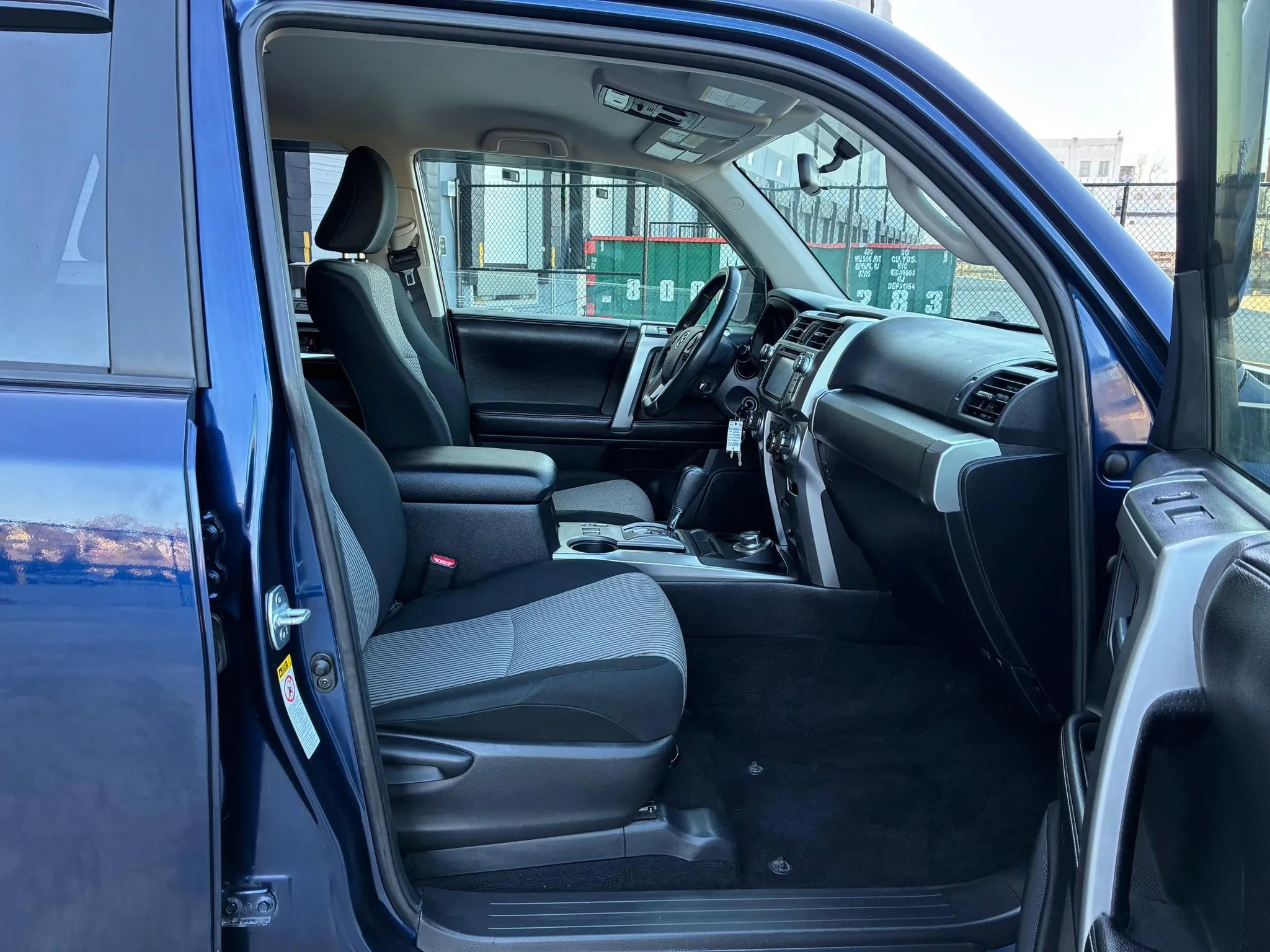 Used 2016 Toyota 4Runner SR5 image 11