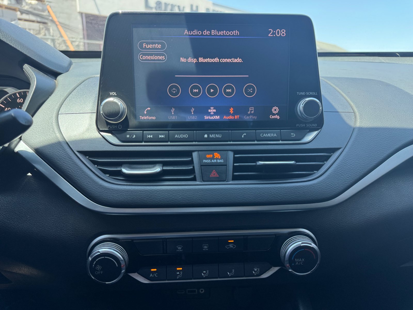 Used 2022 Nissan Altima 2.5 SV FWD image 18