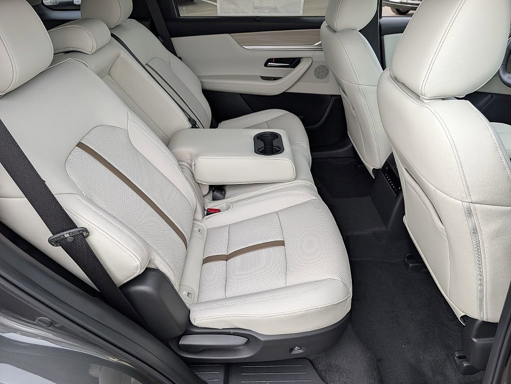 New 2026 MAZDA CX-90 Plug-In Hybrid w/ Premium Plus image 20