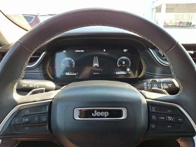 Used 2023 Jeep Grand Cherokee L Laredo RWD image 20