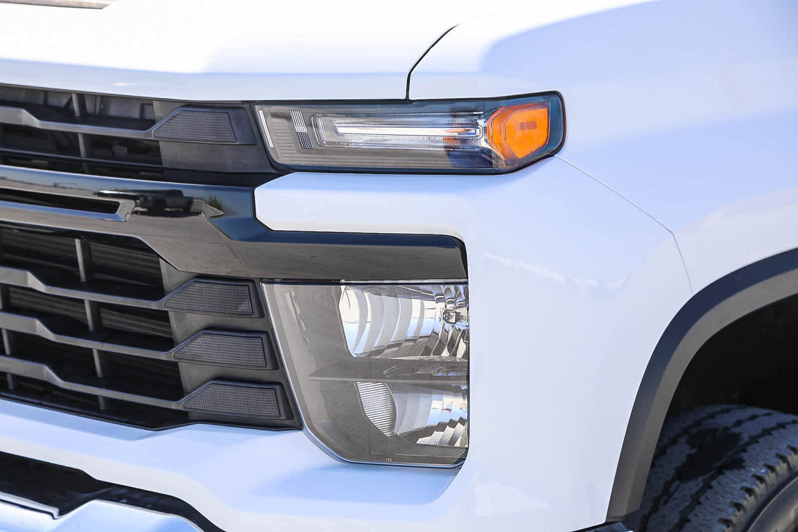 Used 2025 Chevrolet Silverado 2500 W/T w/ WT Convenience Package image 8