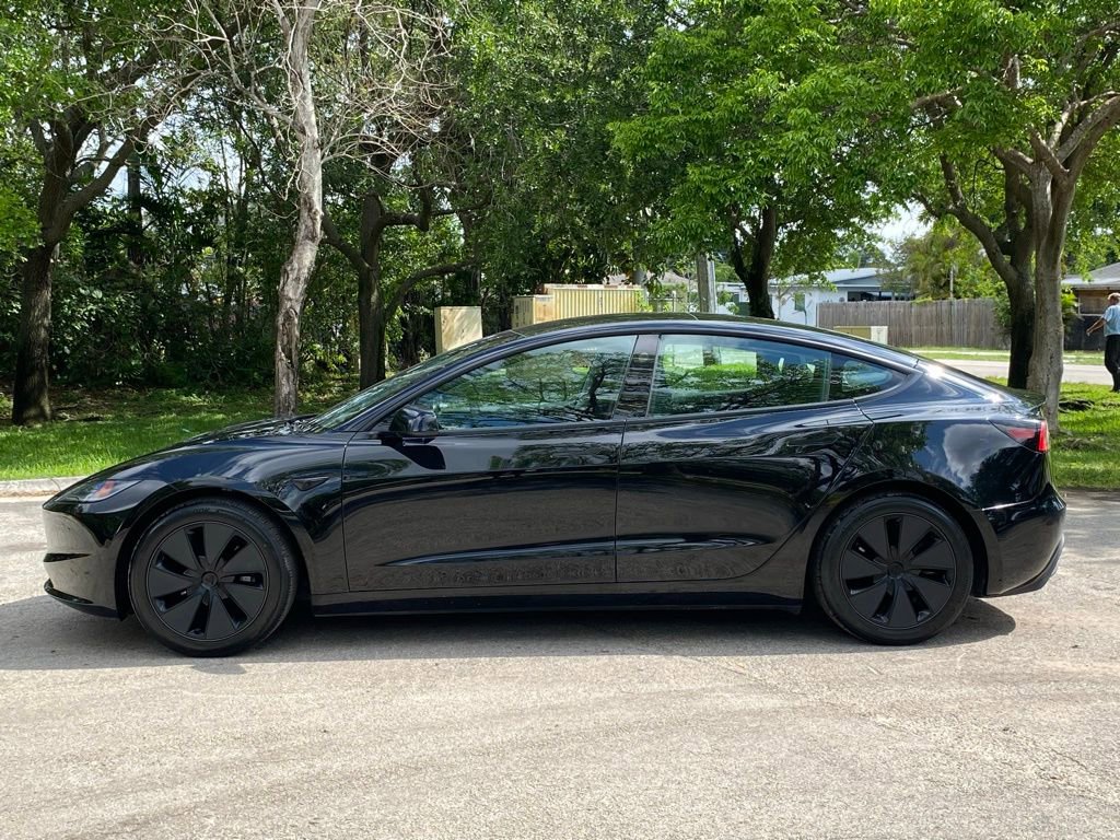 Used 2024 Tesla Model 3 Standard Range RWD image 7